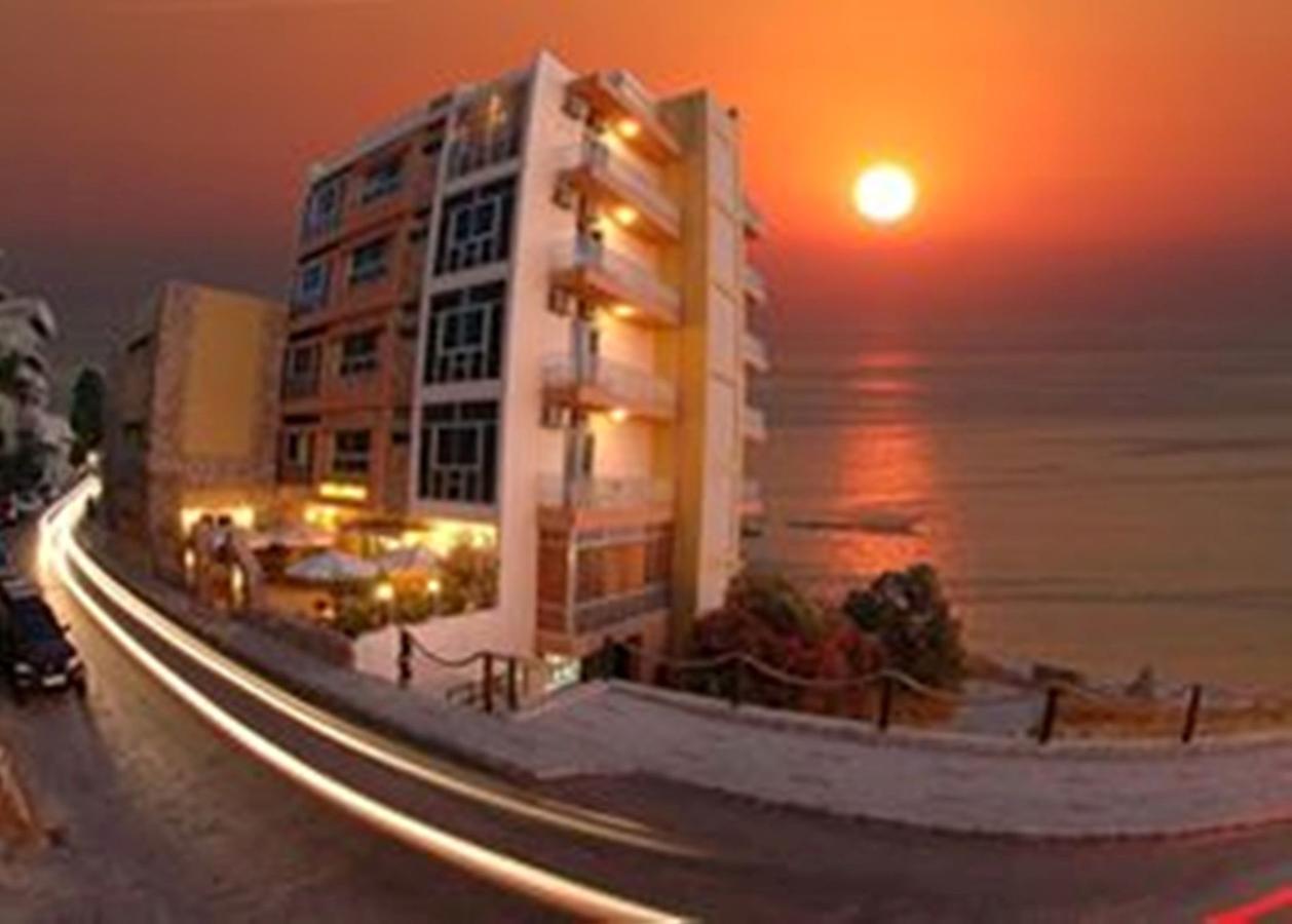 Ahiram Hotel Byblos Exteriör bild